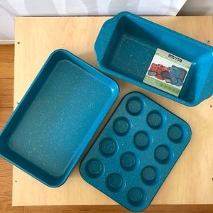 NWT CasaWare Blue Ceramic 3 piece Toaster Oven Set